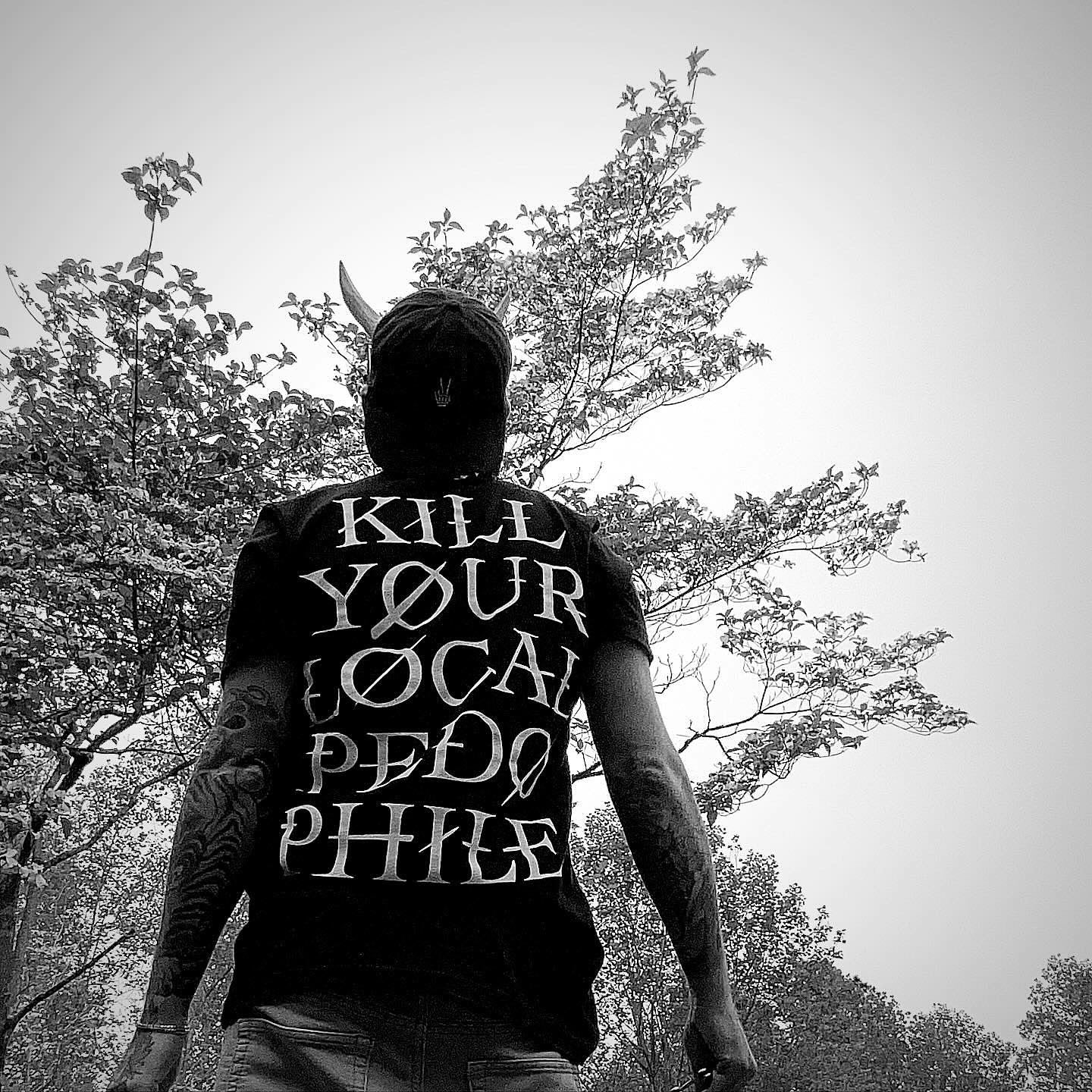 Kill Local Preds - T-shirt